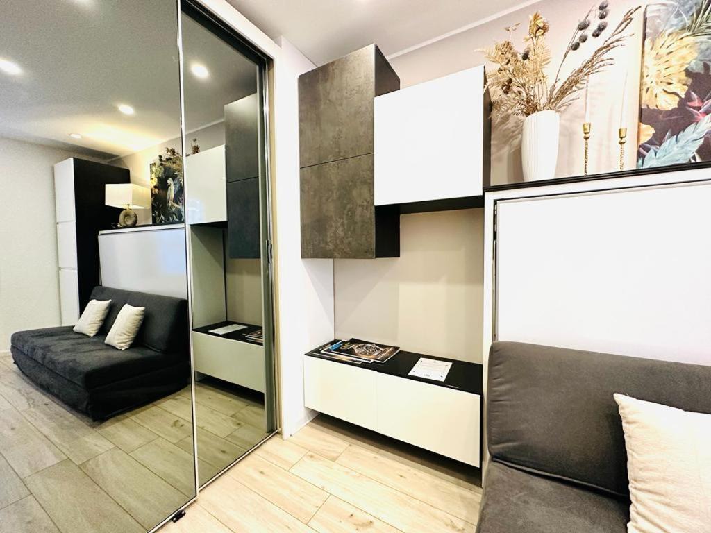 Comecasa Studio Panfilo Milan Bagian luar foto